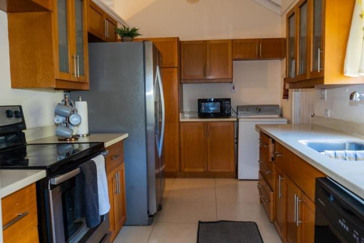 Smart Villa @ Richmond Екстер'єр фото